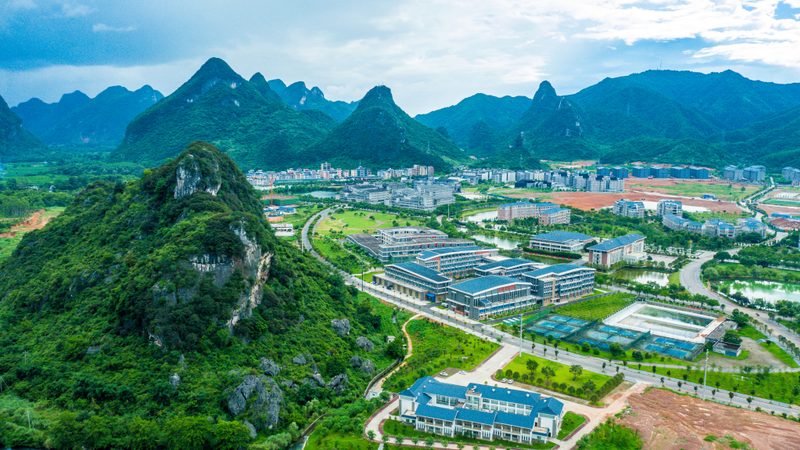 电子产品设计：价格构成解析与影响因素**